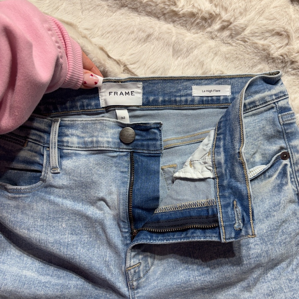 FRAME Le High Flare Jeans Size 32 Pali Wash Light Blue Raw Hem Designer Denim - Picture 3 of 4